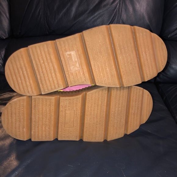 Fenty by Rihanna Size 10.5 Womens - Picture 8 of 9